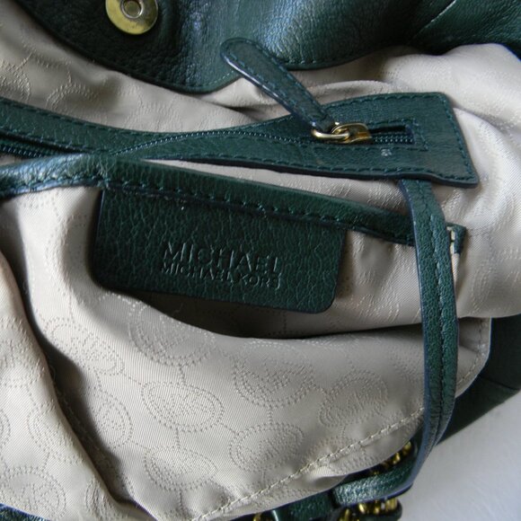 Michael Kors DARK GREEN Pebble Leather SLOUCHY Hobo Shoulder Bag CROSSBODY - Picture 8 of 8